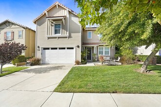 Building Photo - 26525 Craftsmen Ct