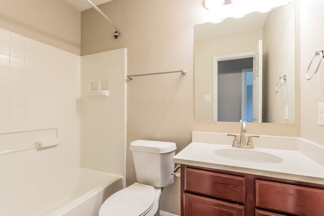Building Photo - 2507 Kiplands Way Dr