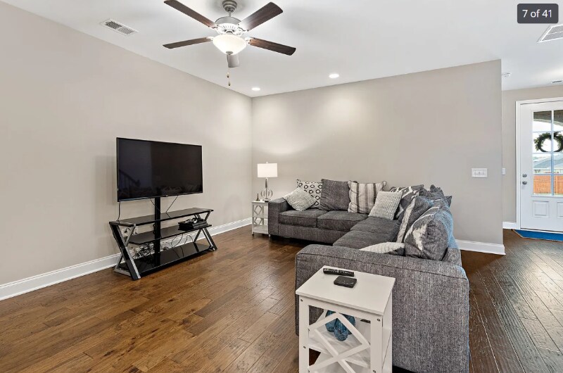 Building Photo - 141 Saddle Wood Ln