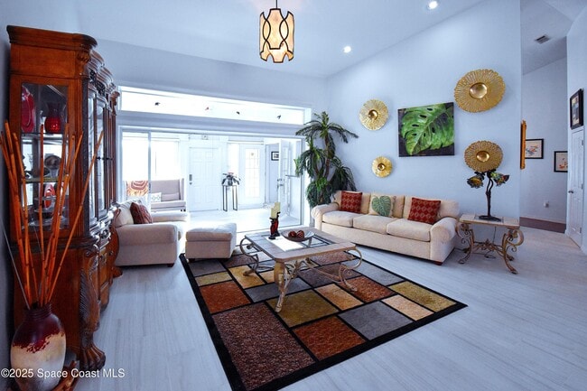 Building Photo - 101 Island Grove Dr