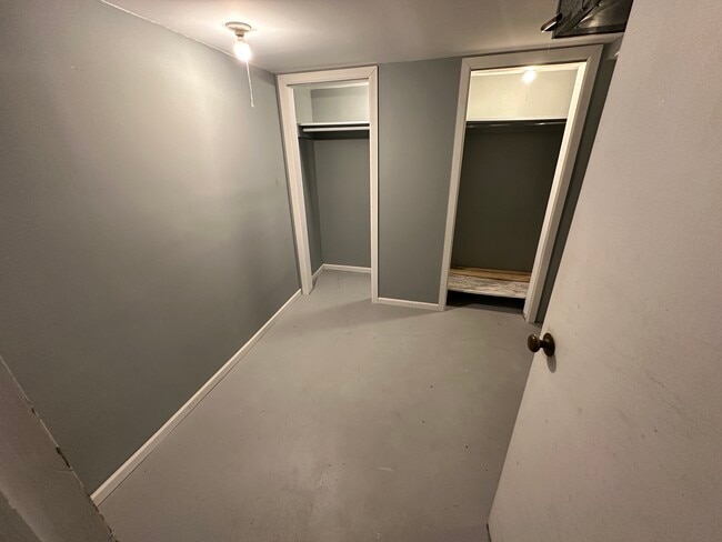 Building Photo - 2296 Fenton St