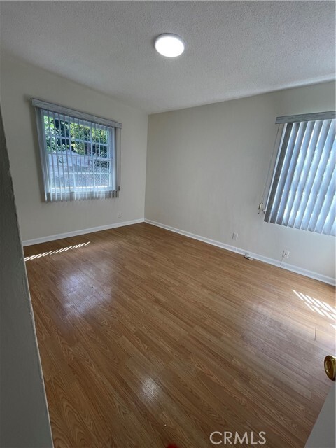 Building Photo - 14261 Cedarwood St