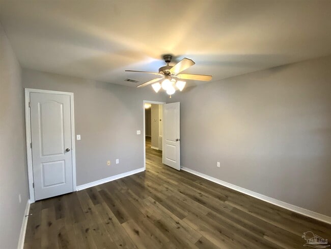 Building Photo - 1810 Twin Pine Blvd