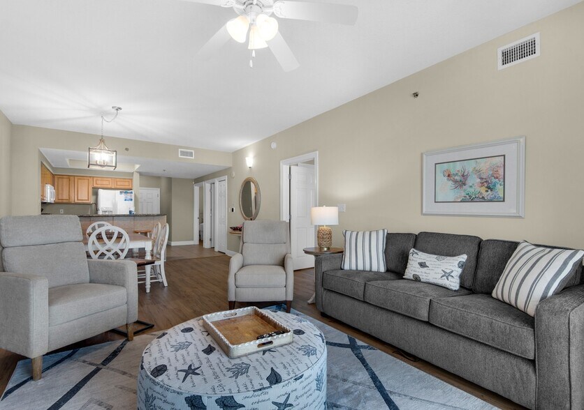 Living Room - 122 Seascape Dr
