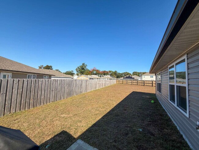 Building Photo - 4425 Redbay Ct