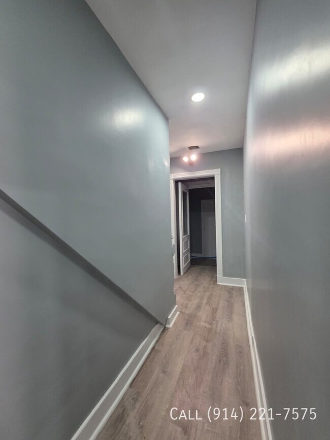 Building Photo - 243 Woodworth Ave