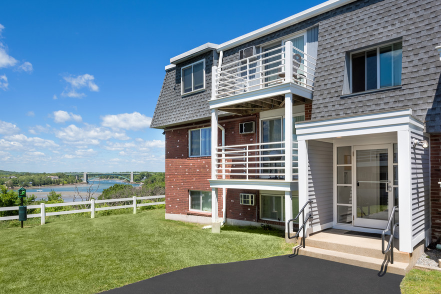 Building - The Heights At Cape Ann