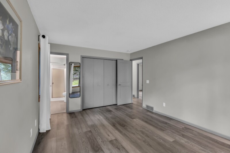 Building Photo - 1227 Flicker Cir