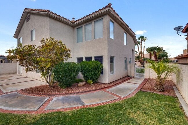 Building Photo - Gorgeous Two-Story Home with Fresh Interiors and Exceptional Curb Appeal