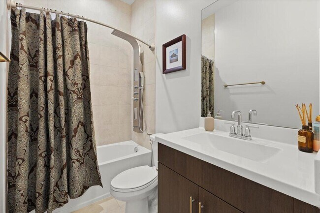 Building Photo - 4931 Whispering Way