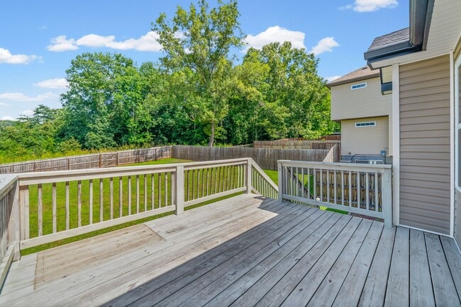 Building Photo - 169 Bonnell Dr