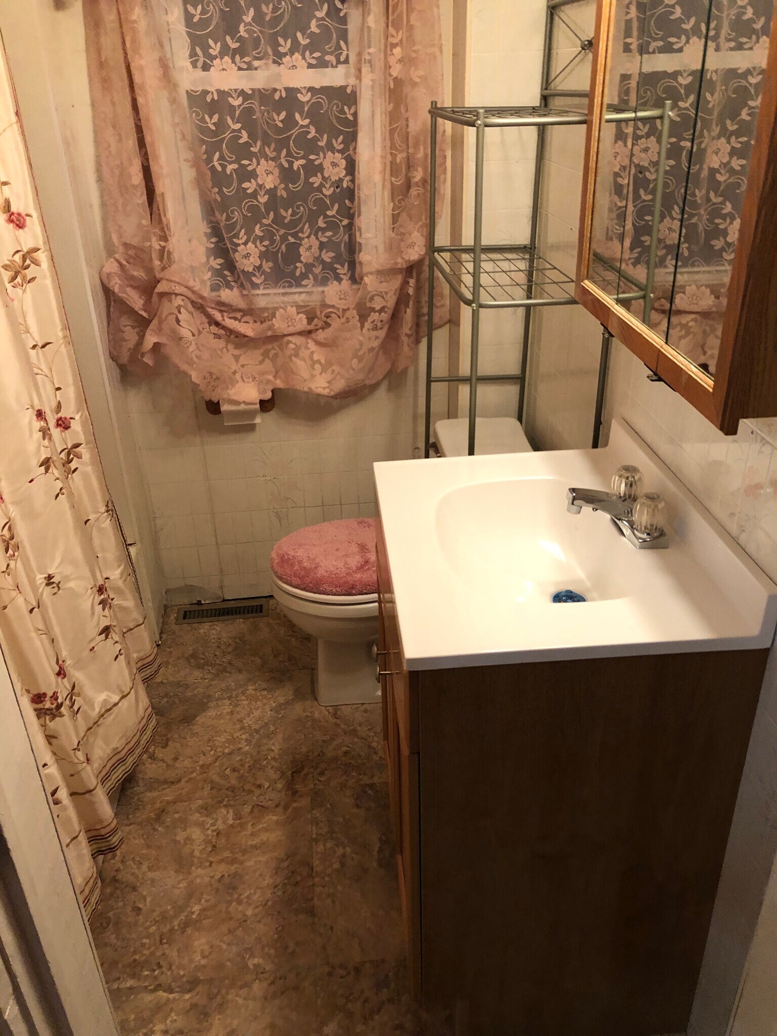 Renovated-bathroom floor & sink new - 956 Bedford St