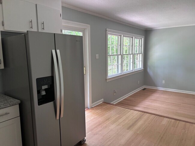 Building Photo - 3807 Radom Rd.