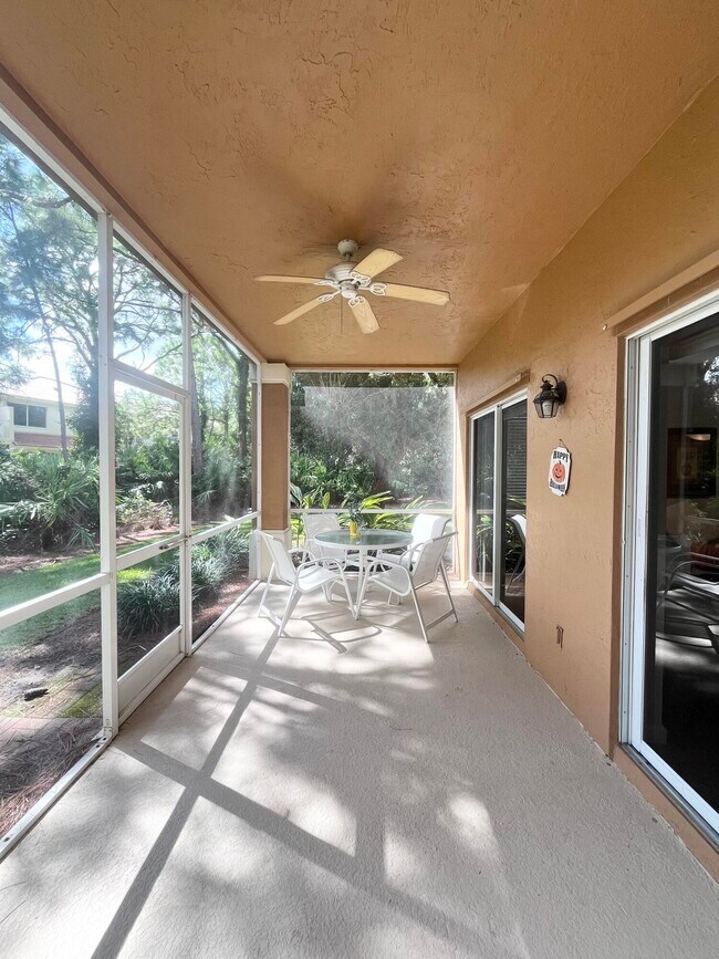 Building Photo - 8919 Sandshot Ct