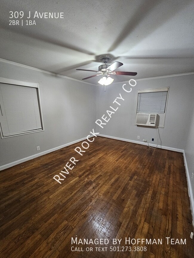 Building Photo - 309 W J Ave