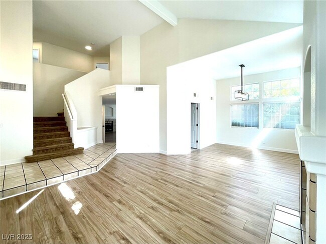 Building Photo - 1326 Pine Terrace Ct