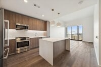 Building Photo - 1 Riva Row