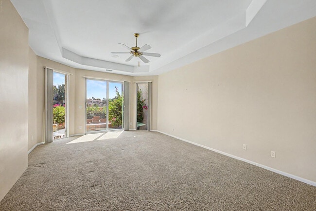 Building Photo - 8407 E Del Camino Dr