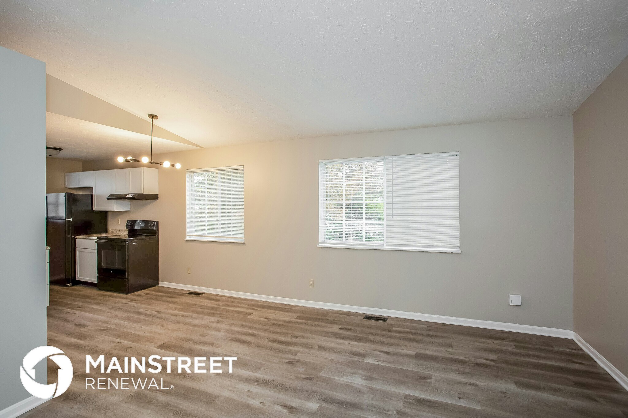 Building Photo - 4051 Luxembourg Cir W