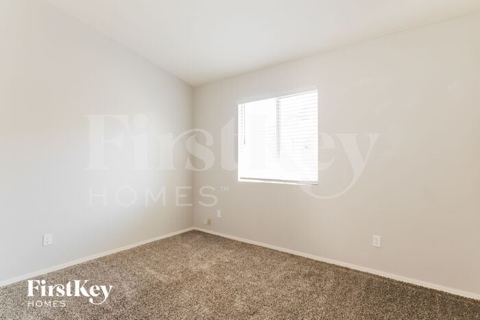 Building Photo - 3392 W Vía Campana De Oro