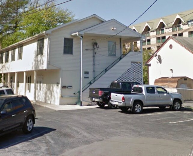 Building Photo - 409 S Pugh St