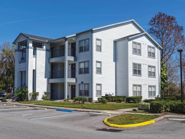 Advenir at Polos East - 1700 Woodbury Rd Orlando FL 32828 | Apartment ...