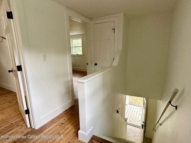 Building Photo - 5153 NY-9G