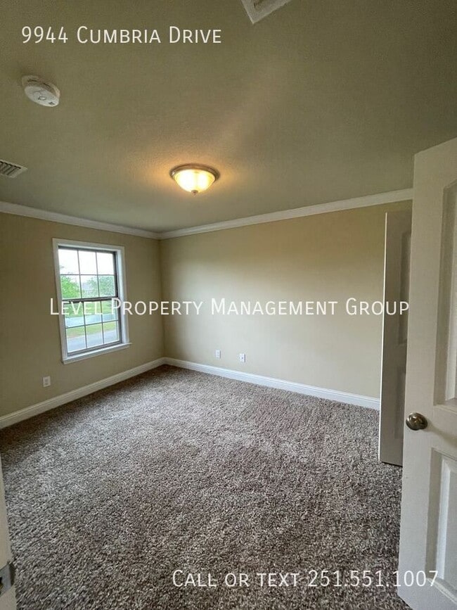 Building Photo - 9944 Cumbria Drive