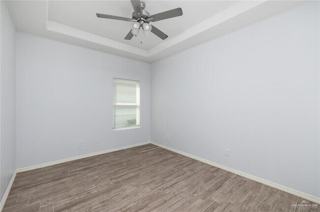 Building Photo - 8 Retama Ln