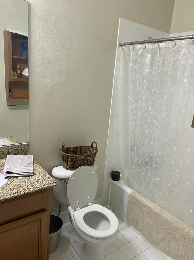 Building Photo - 101 Lighthouse Cir