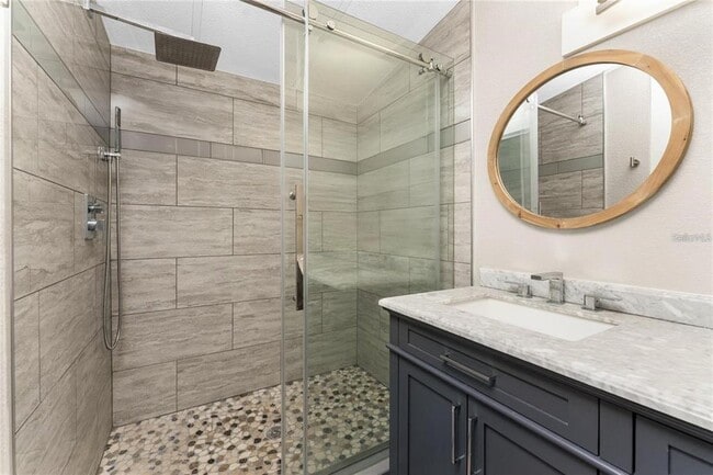 Building Photo - 15430 Olive Cir