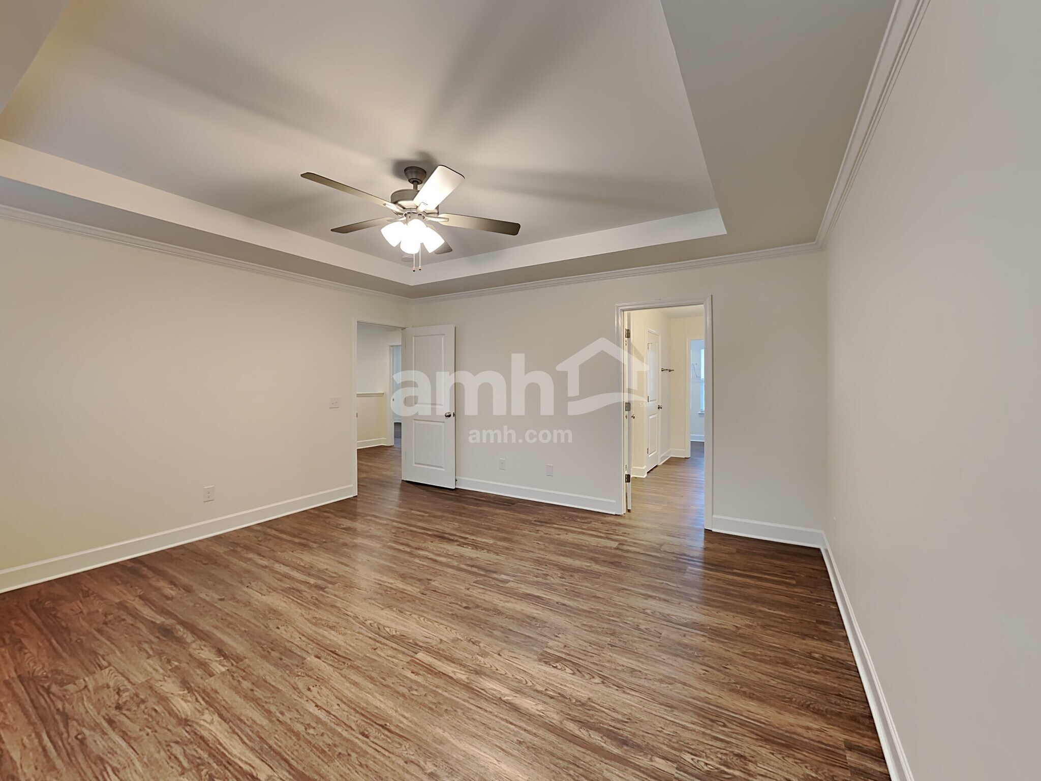 Building Photo - 3024 Esquire Dr