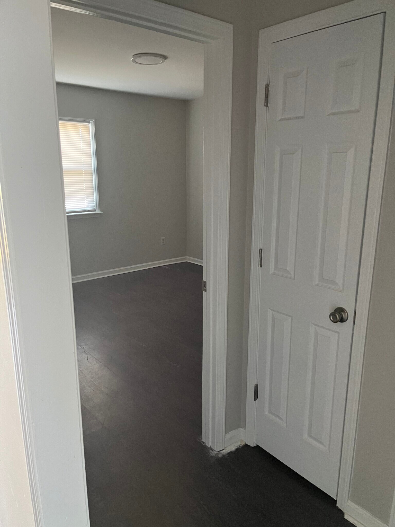 Building Photo - 101 Linda St