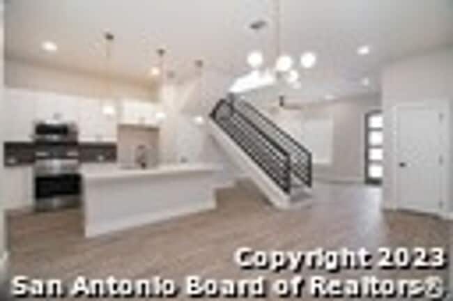 Building Photo - 343 Porter St