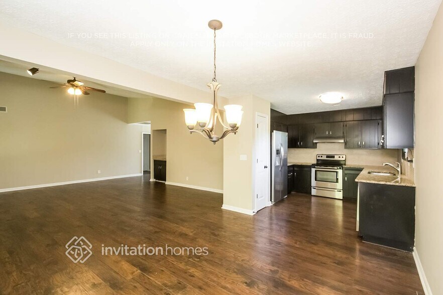 Building Photo - 204 Sunnybrook Ct