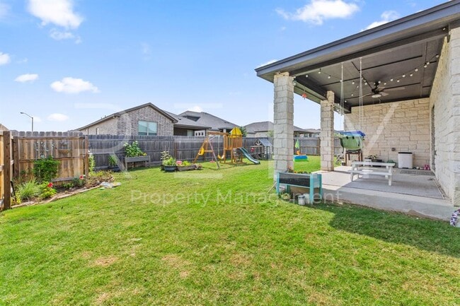 Building Photo - 129 Seattle Slew Dr
