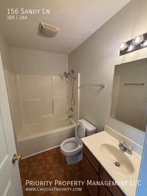 Building Photo - 156 Sandy Ln