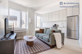 Building Photo - 150 Lawrence St