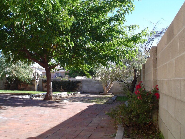 Backyard - 8512 Liberty Dr NE