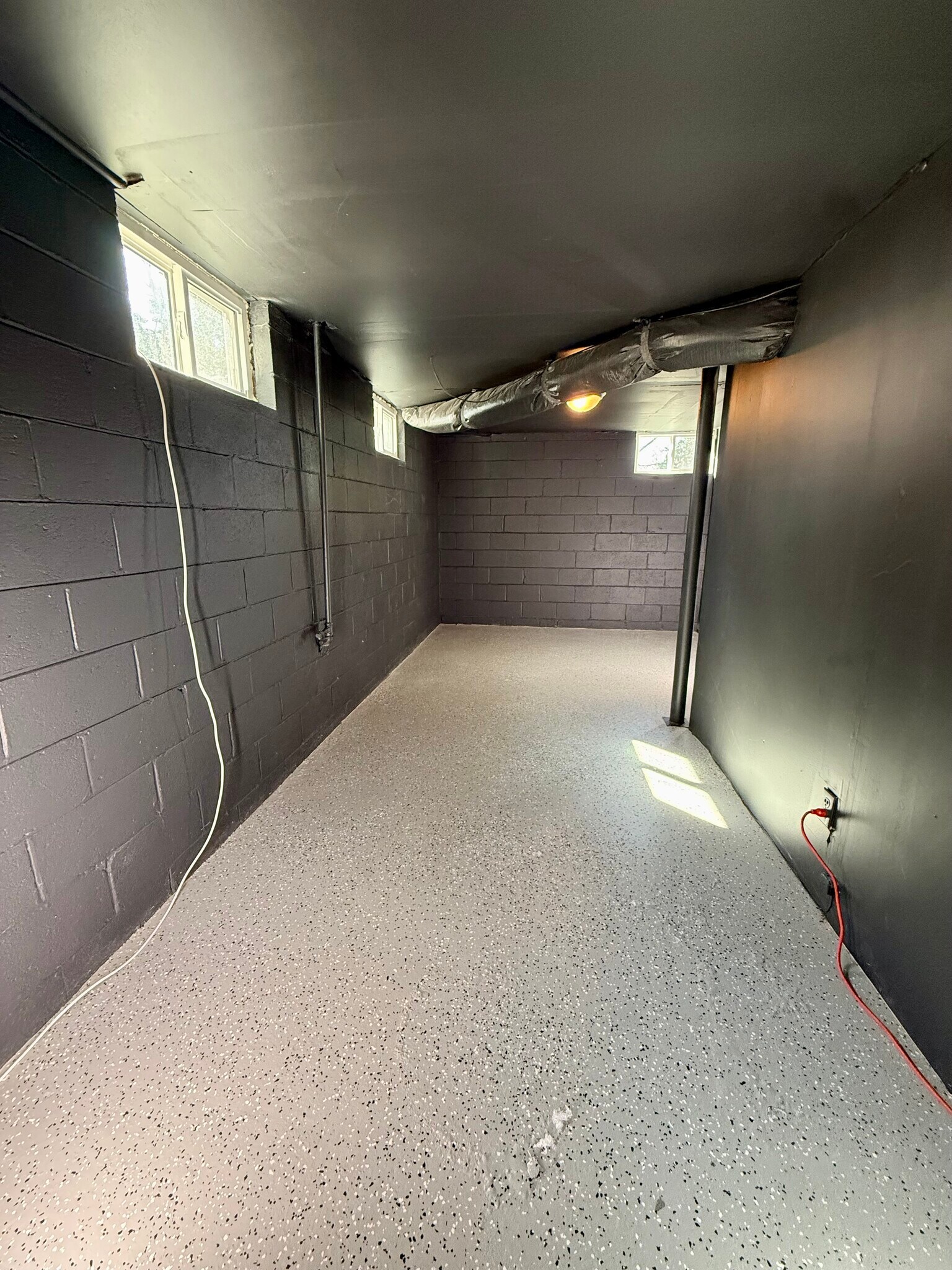 Storage - 12 Moore St