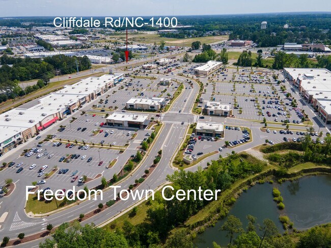 Building Photo - 5850-H Century Oaks Drive (No Pets)