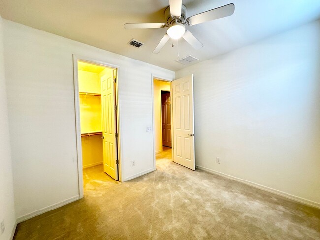 Building Photo - BEAUTIFUL VERRADO 3 BEDROOM PLUS DEN WITH ...
