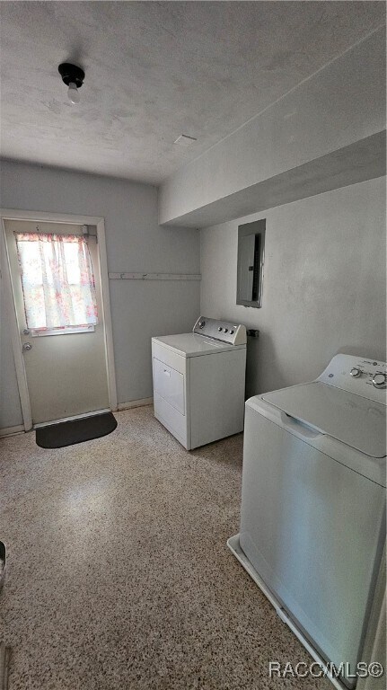 Building Photo - 9306 N Santos Dr