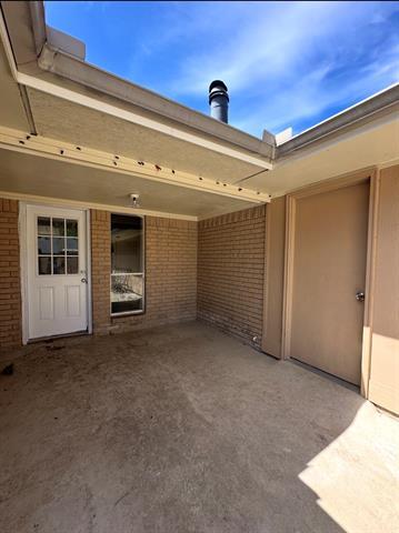 Building Photo - 1121 Goldenrod Dr