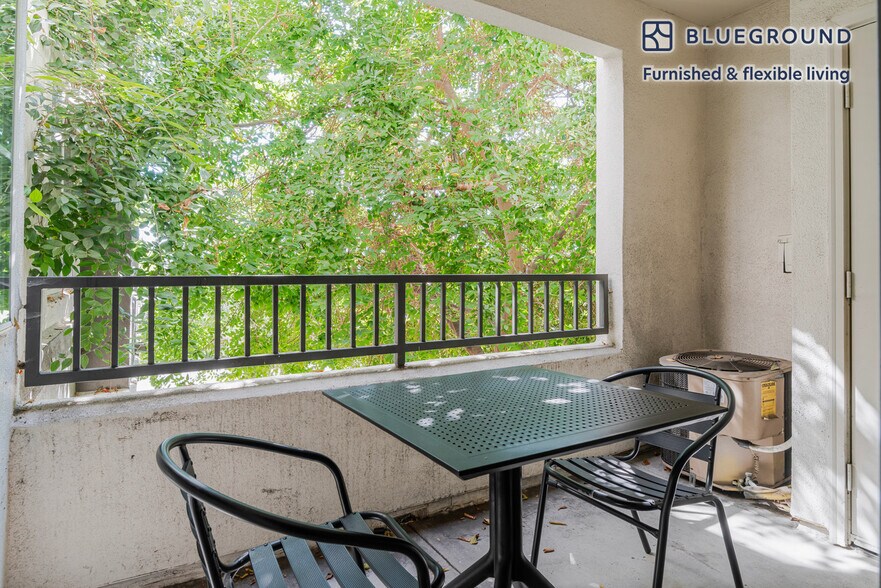 Building Photo - 700 Agnew Rd