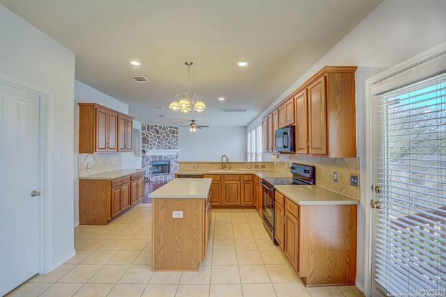 Building Photo - 3702 Pinyon Pne