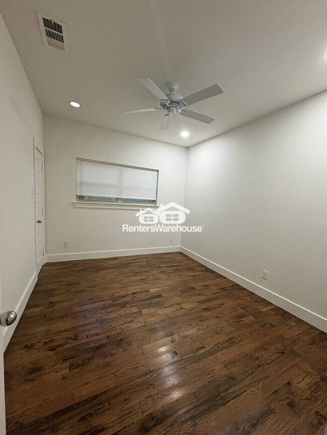 Building Photo - New 3 bed 2 bath Home in the Heart of Gree...