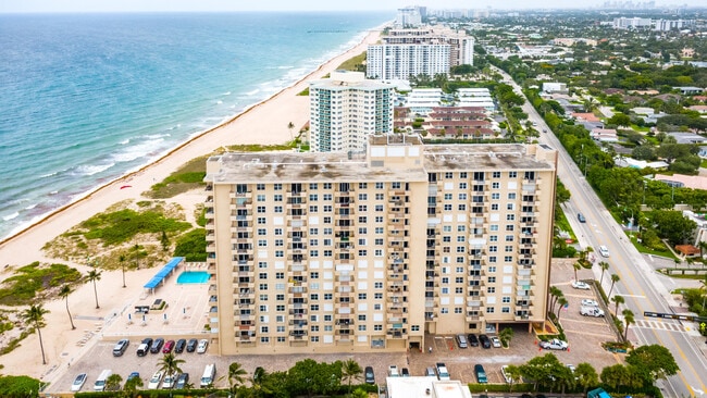 Building Photo - 2000 S Ocean Blvd