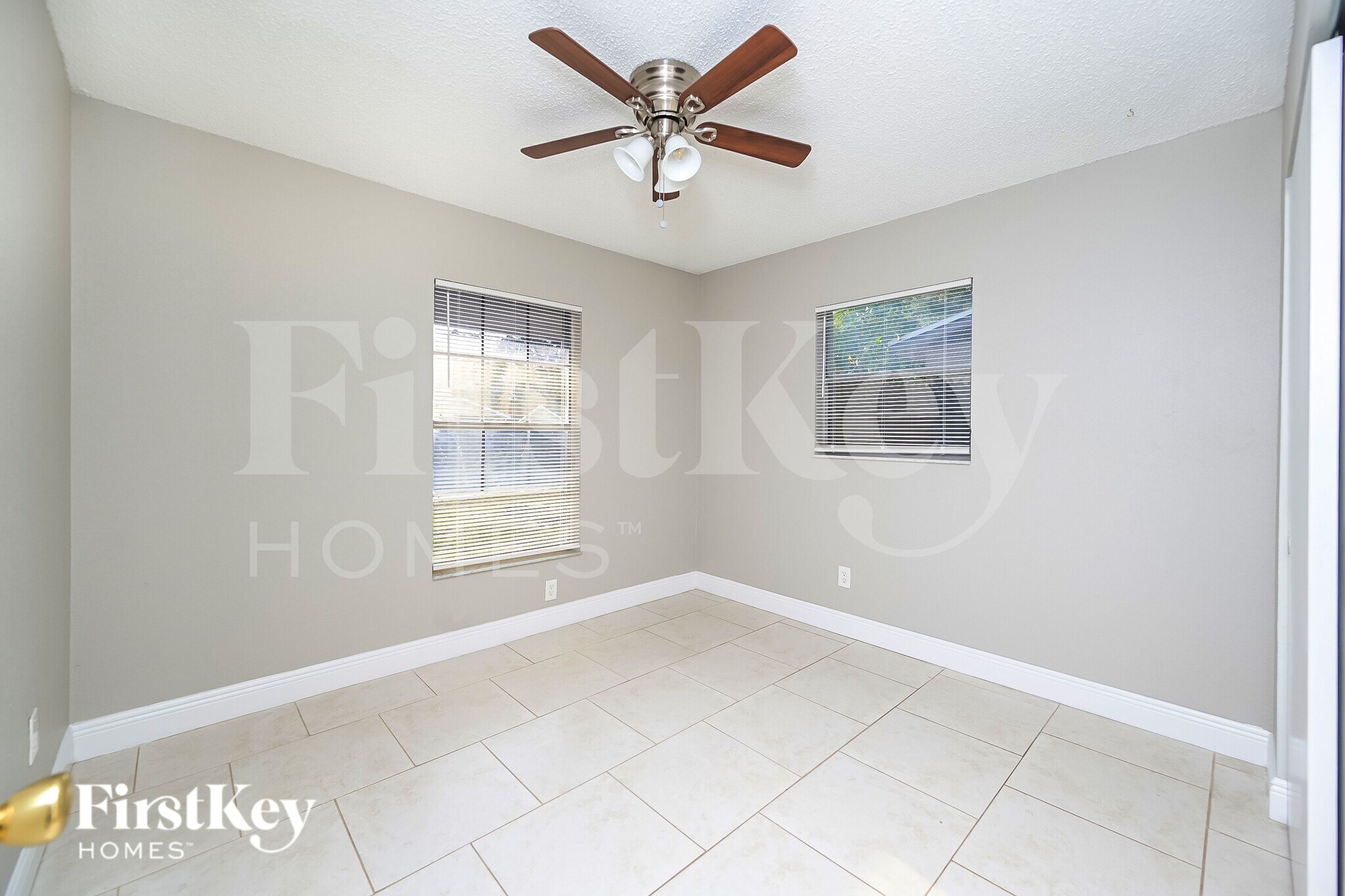 Building Photo - 2503 Mary Sue St