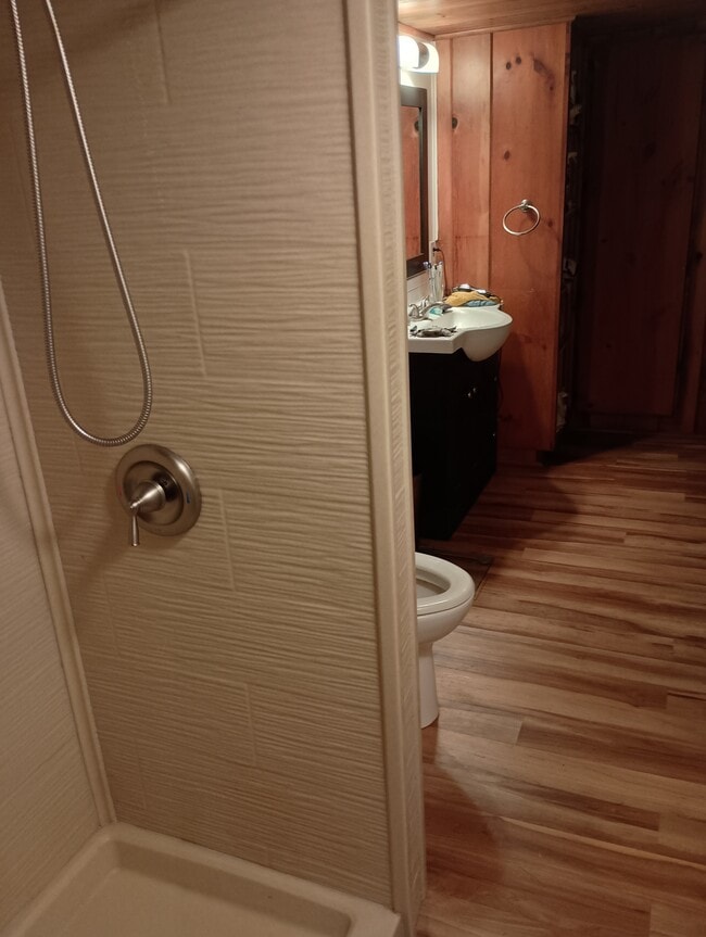 Building Photo - 1065 Mountain View St